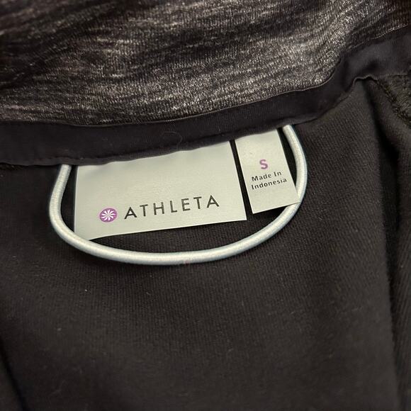 Athleta Quick Step Reflective Jacket Size Small Black Gray Full Zip Running Hike - Picture 3 of 9
